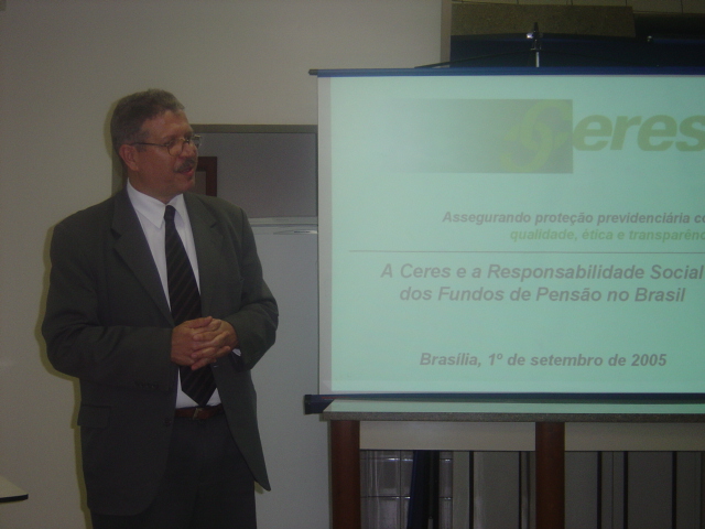 Foto: rotary 01_09_05 025.jpg
Criada em : 24/08/2020 20:03:49
Peso : 156991 bytes
Dimenso : 640 X 480 pixel
Cores : 
Foto = 8
